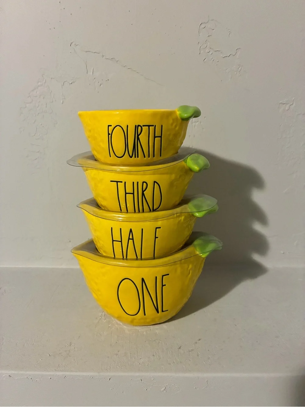 Rae Dunn lemon measuring cups
